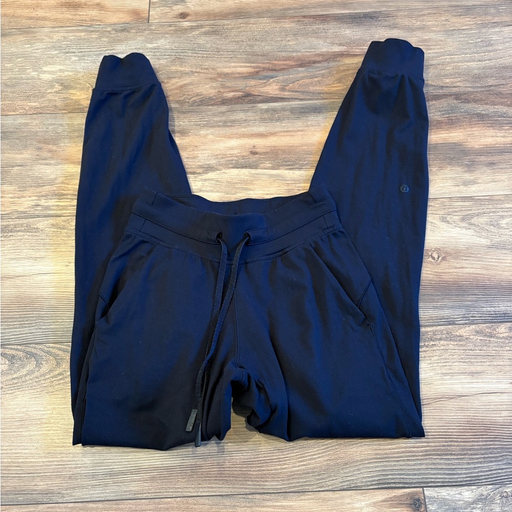 Lululemon Ready to Rulu Black Joggers Womens size 2